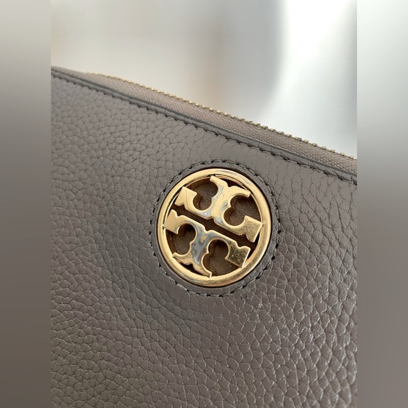 Tory Burch Wallet - Picture 3 of 6